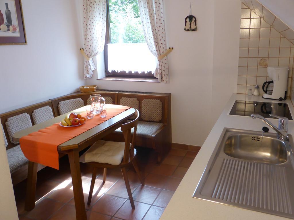 Haus Lechthaler Apartment Aflenz Kurort Room photo